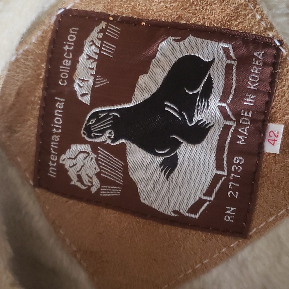 100% Suede Leather Jacket - Picture 4 of 13